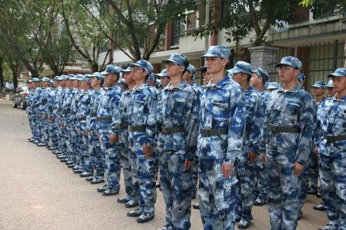 军训吃瓜网盘,揭秘军训那些事儿